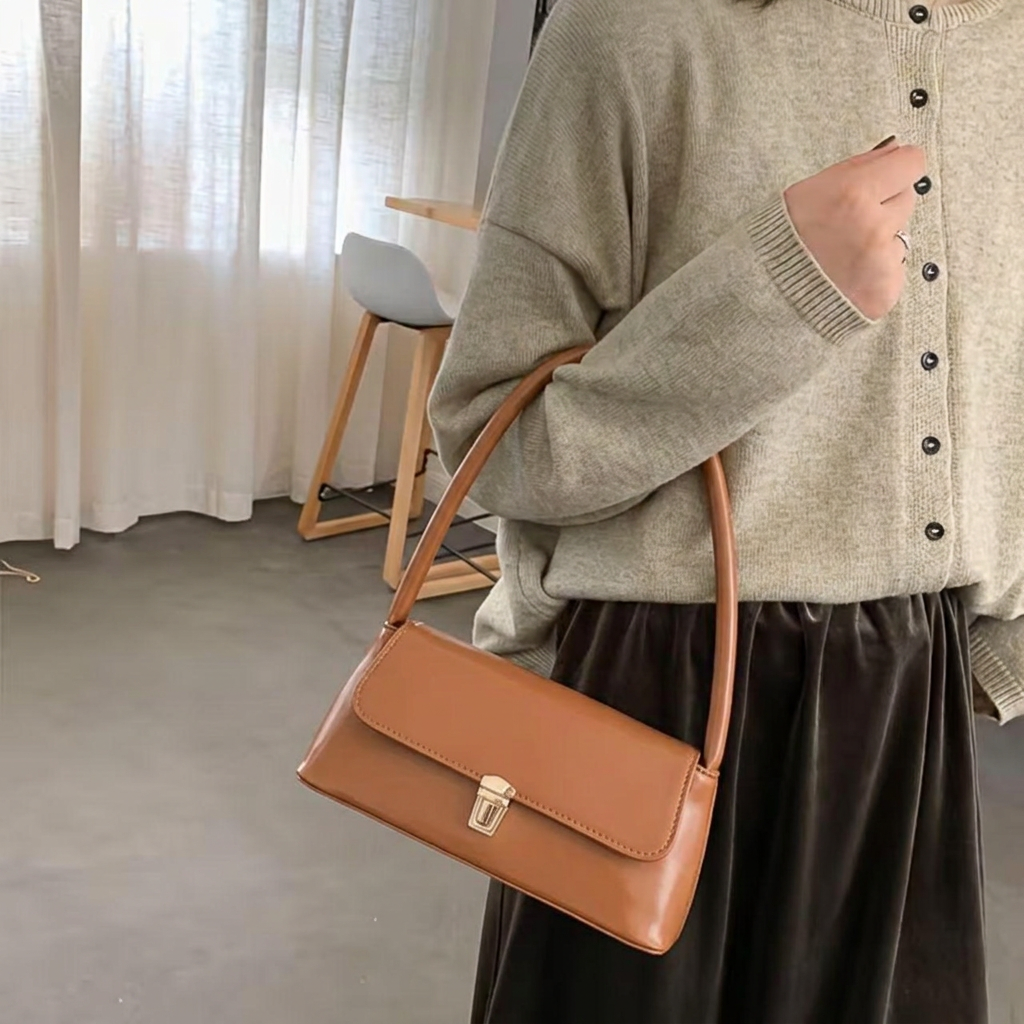 High-End Retro Shoulder Bag